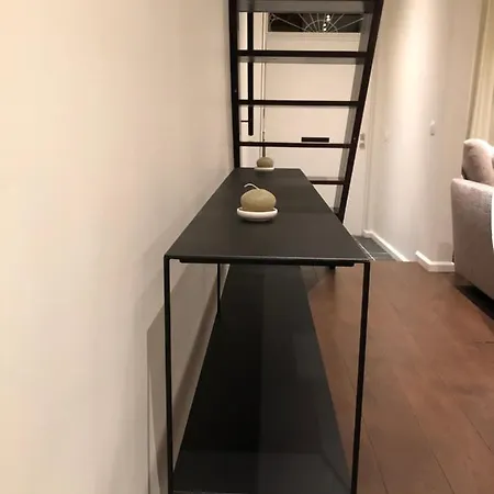 Entire House In Centre Of ヘント